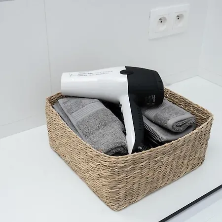 Mb With Parking Apartment